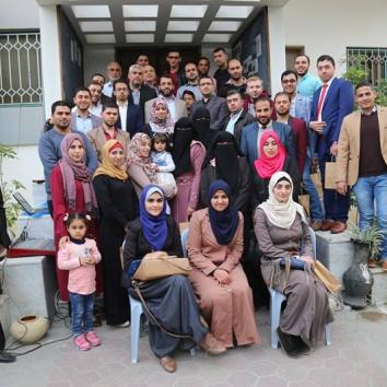 تكريم وزارة الإعلام لفريق عمل موجة مليون سنة أسر